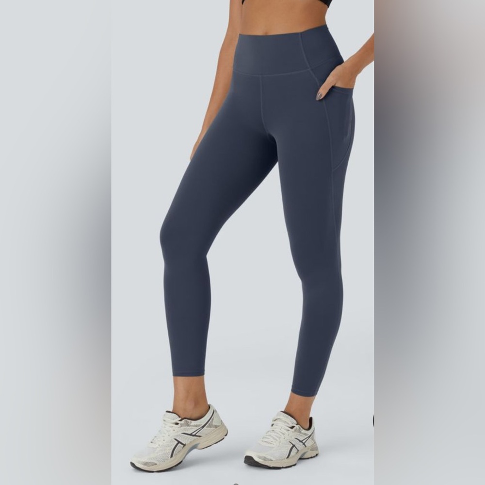 NWT HALARA UltraSculpt Leggings in Indigo Size Small